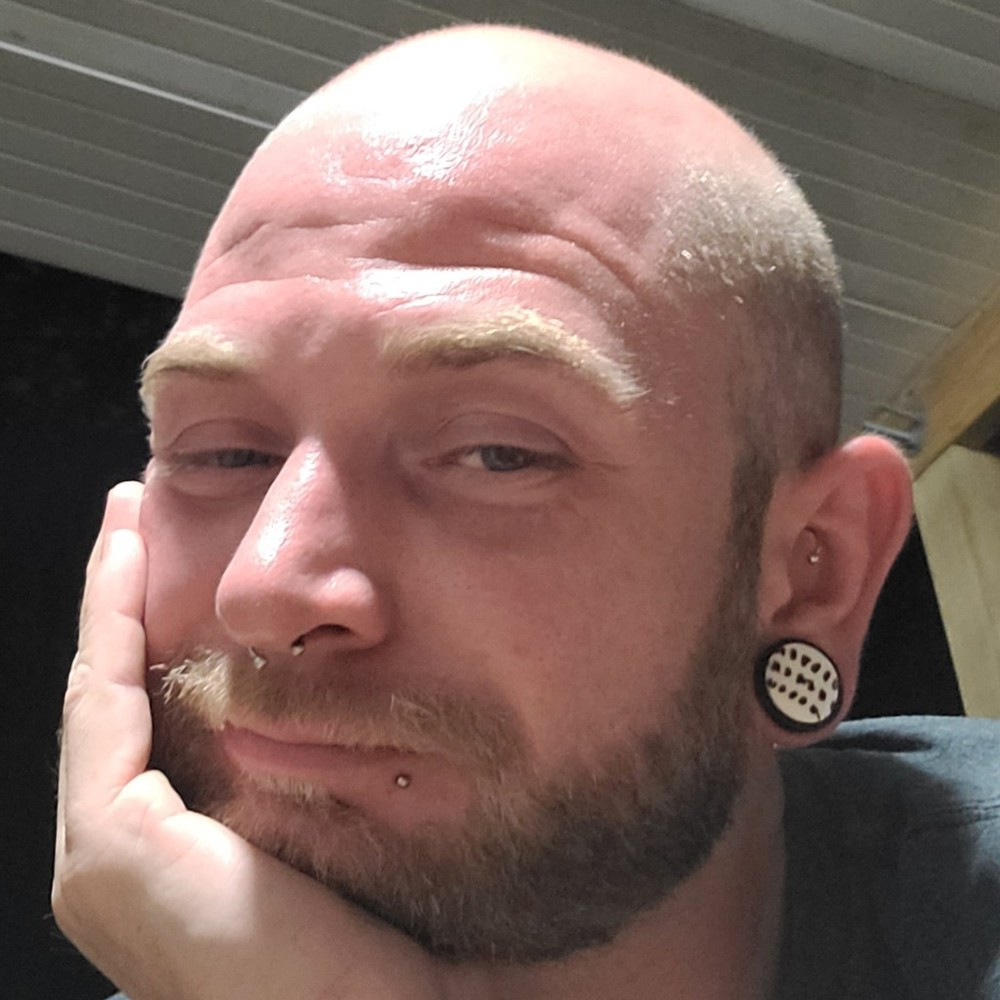 Meet your Posher, Christian